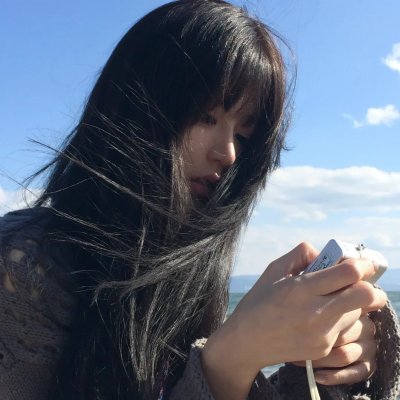 壁花女孩梦游中